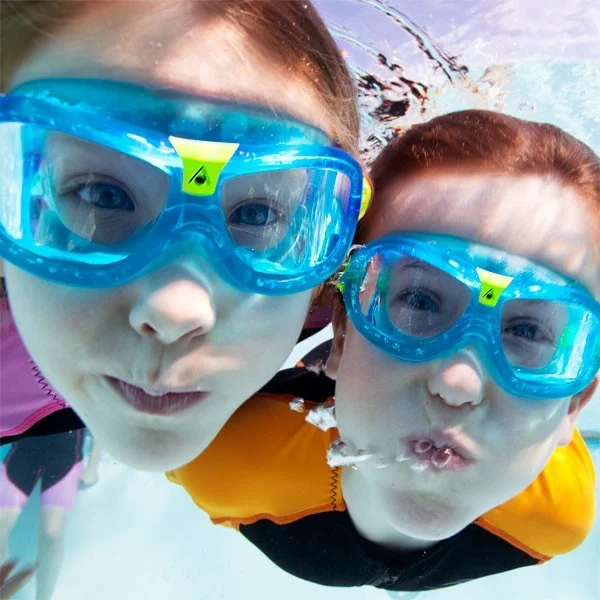 Masque de natation enfant bleu avec verres anti-buée